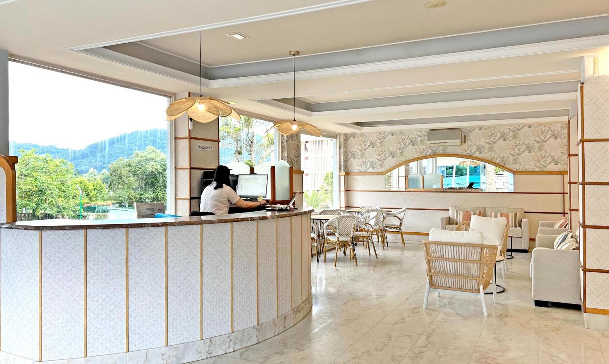 Moon Dreams Noja Hotel Exterior photo